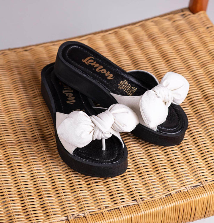 CHLOE lemon shoes