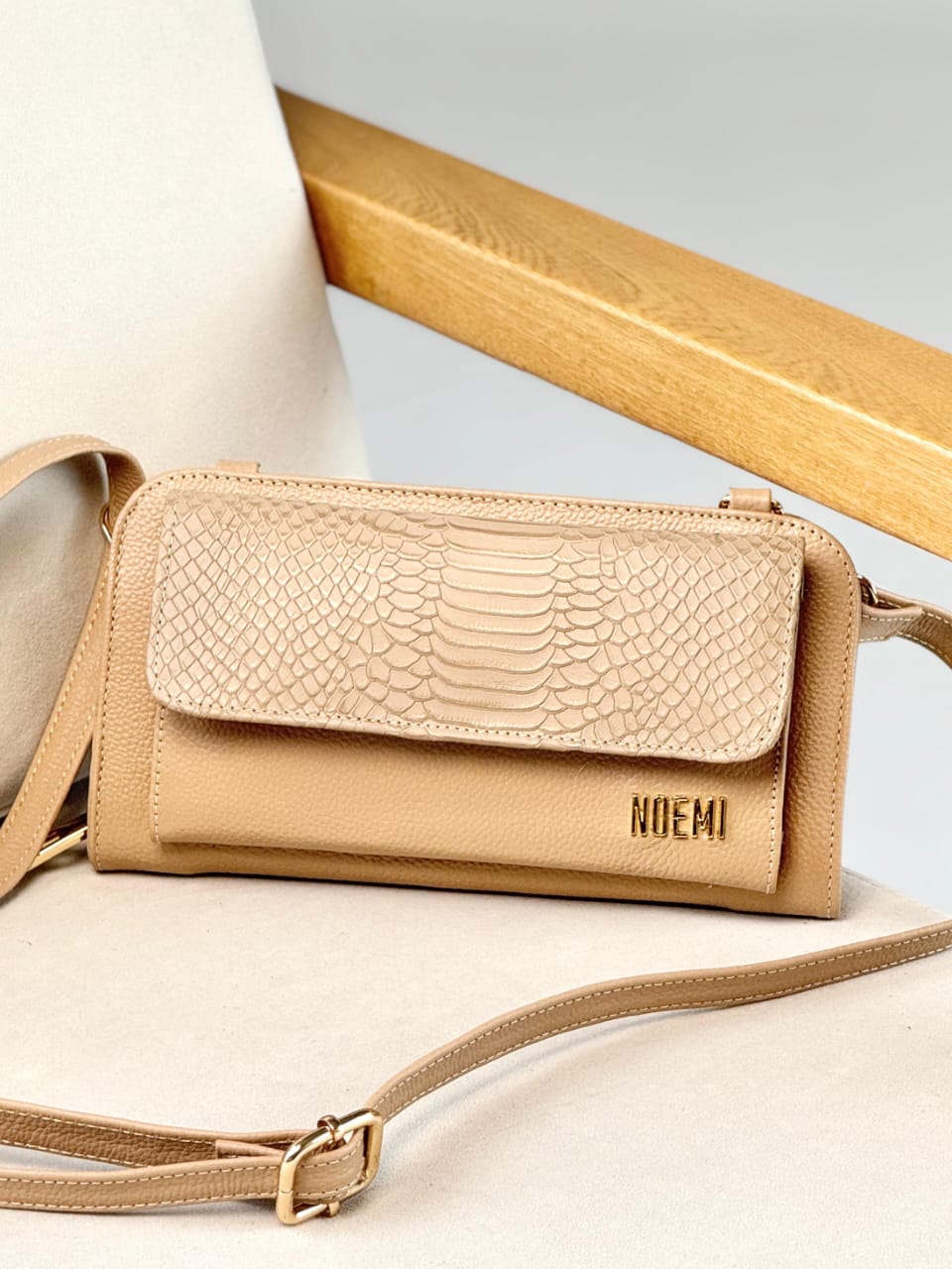 CARTERA PORTACELULAR