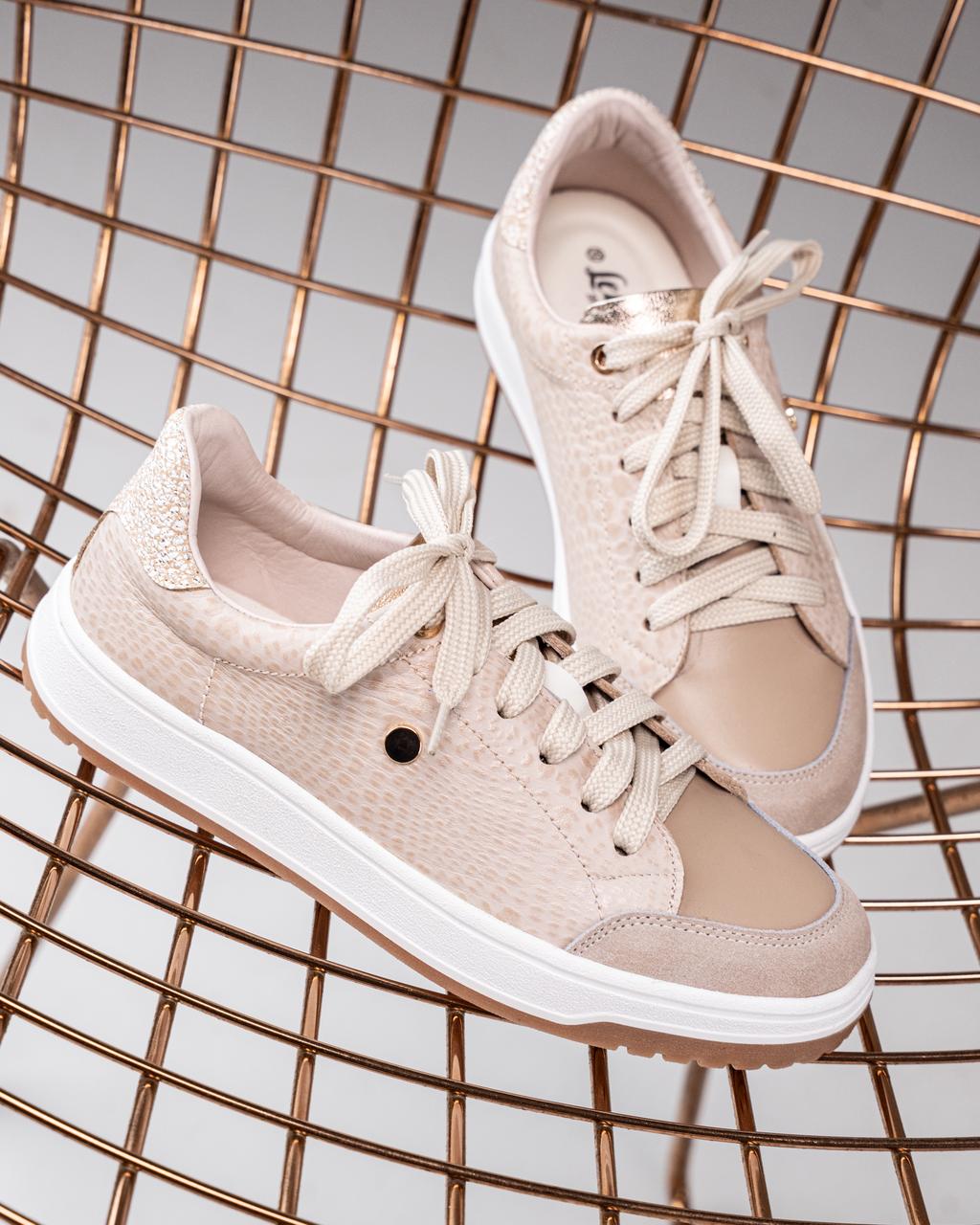 TENIS LIRA